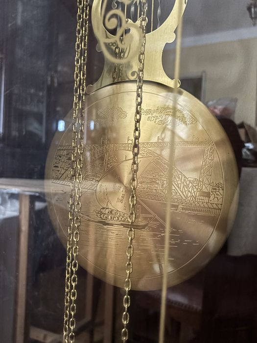 Relógio de Pêndulo de Chão R. Dias (Funcional)