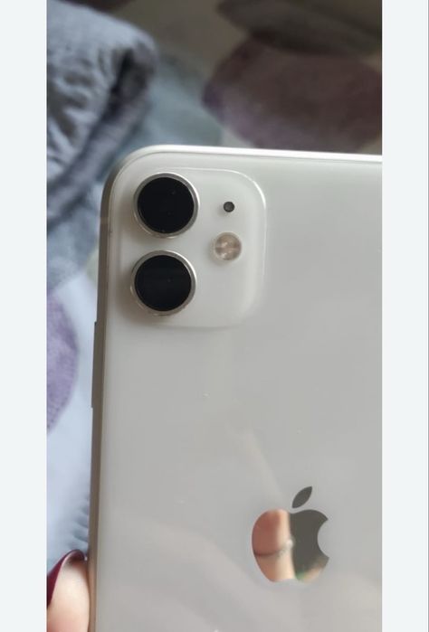 iPhone 11, like new64752319397249123