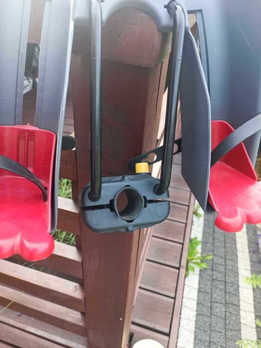 Fotelik do dolnej ramy przedniego trójkąta