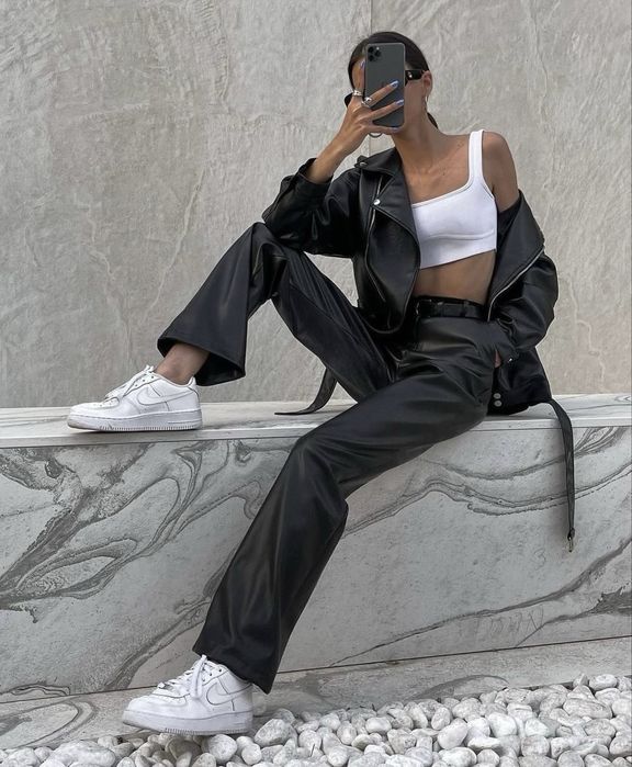 Штани, брюки , шкіряні штани