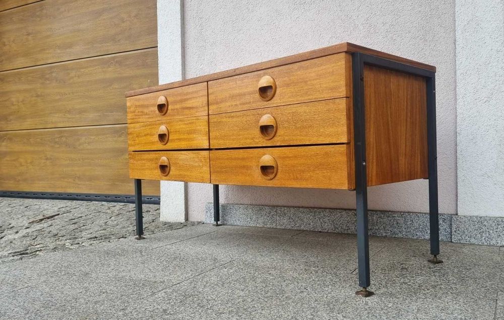Niska Komoda z szufladami HELLERAU J. NEBELUNG 430 PRL Vintage
