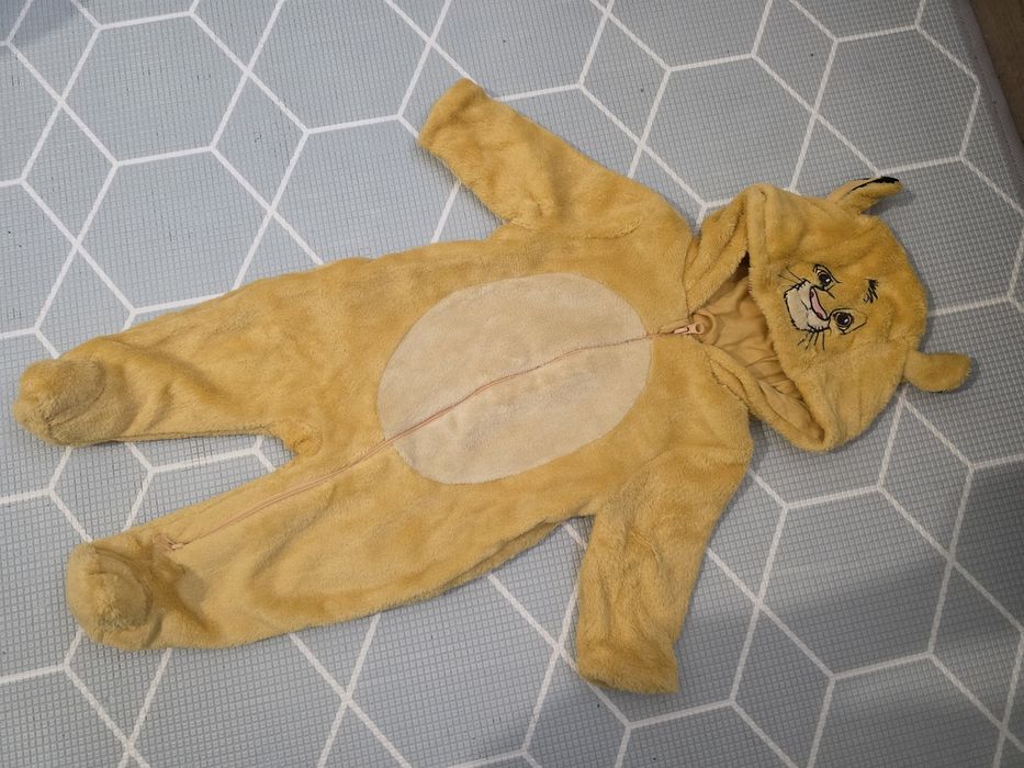 Kombinezon niemowlęcy 62r SIMBA (SMYK)