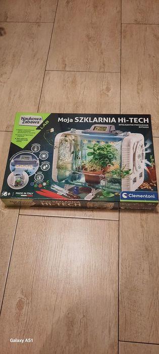 Moja szklarnia Hi Tech Clementoni