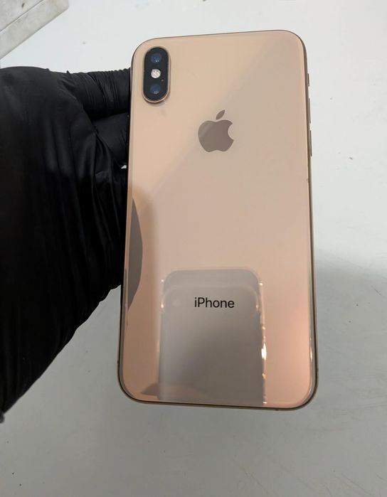 iPhone XS Dourado