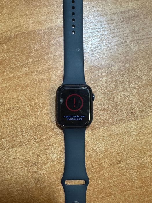 Apple Watch 9 (46 mm)
