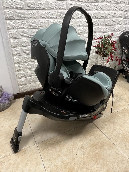 Автокрісло Britax Römer Baby-Safe 5Z Група 0+ (0-13 кг) автолюлька