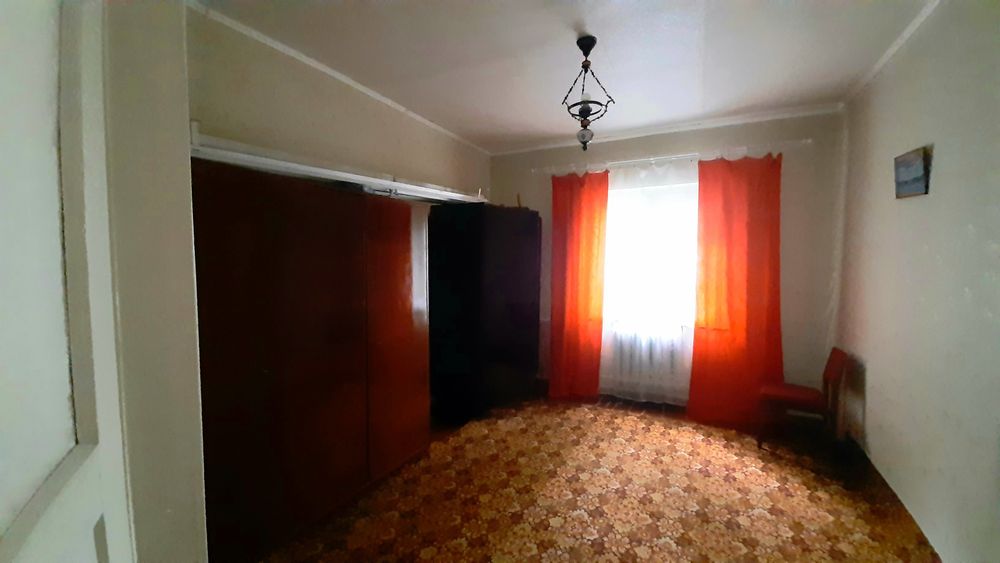 Продаж капітального будинку у центрі м. Мерефа