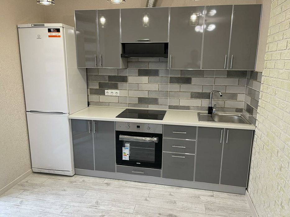 Кухня с фасадами из пластика любого размера, кухни Харьков