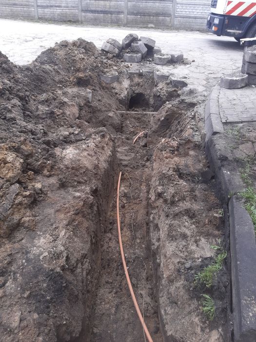 Usługi minikoparki przeciski przewierty kret przylacz wody