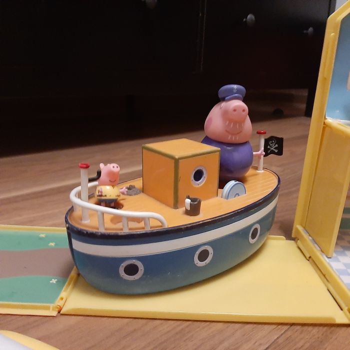 Zestaw świnka peppa domek łódka szkoła camper puzzle auto plecak plusz