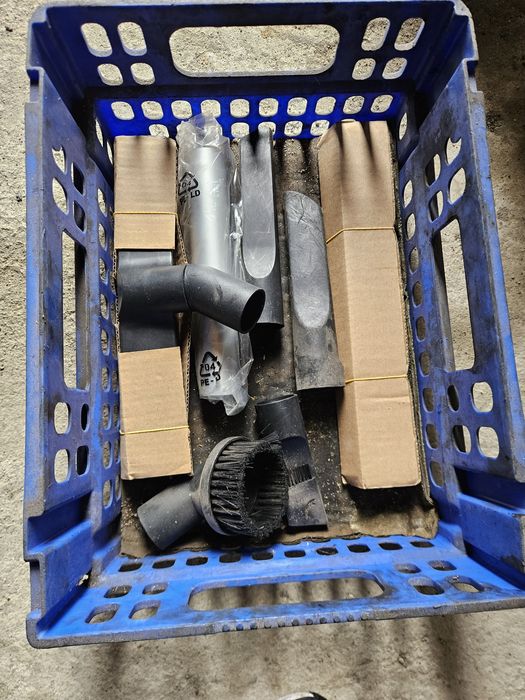 Diversos matérias aspirador e rebarbadeira Dexter