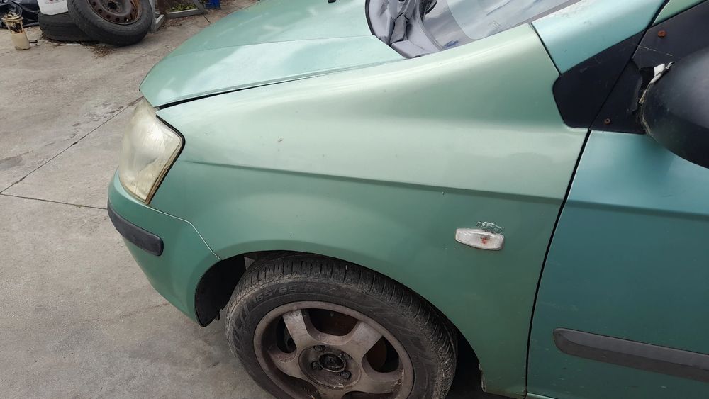 Guarda-lamas esquerdo HYUNDAI Getz (TB)