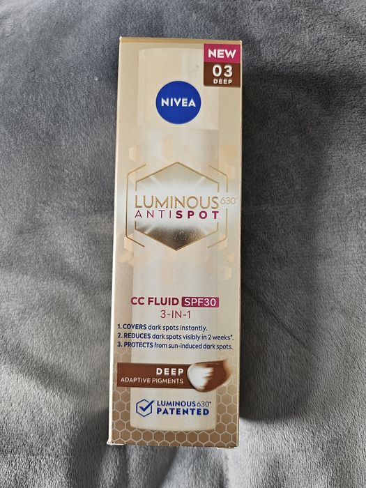 Nivea Luminous 03 krem CC