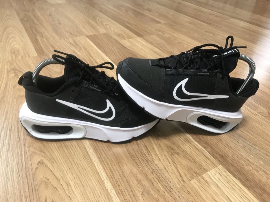 Кросівки Nike Air Max Interloock