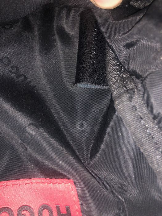 Продам сумку месенжер Hugo в хорошем состоянии.