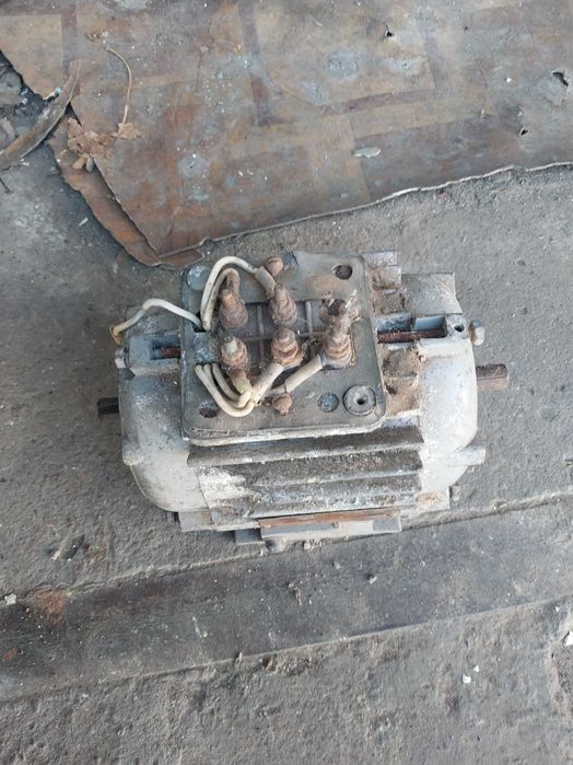 Двигун  Двигатель электро электродвигатель