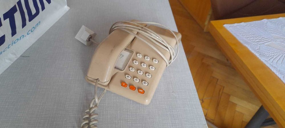 telefon na guziki 20zł