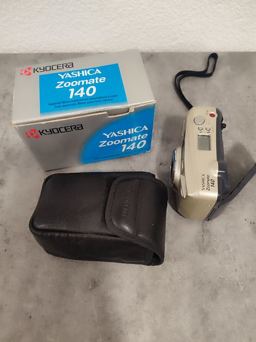 Máquina analógica zoom 140