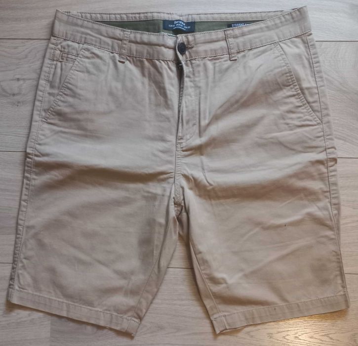 Calções Bershka