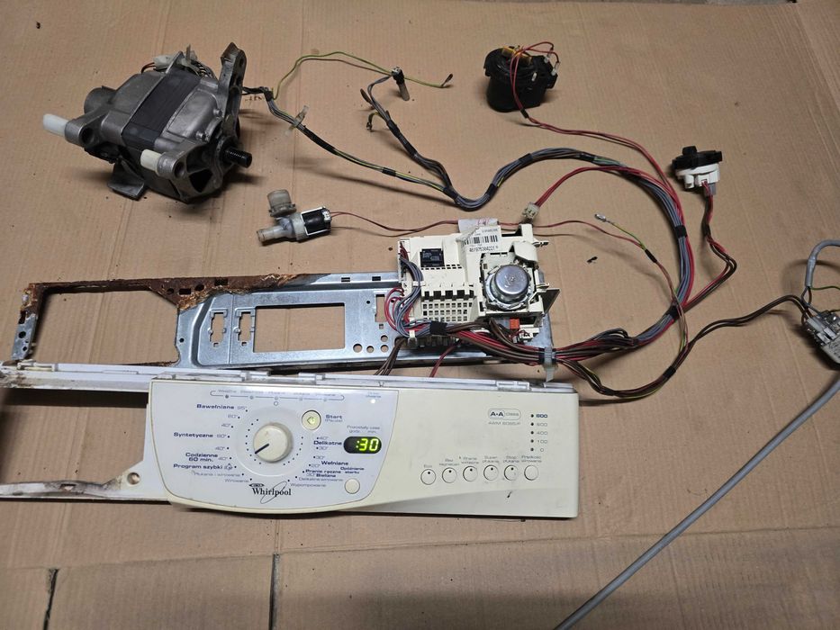 Części z pralki Whirlpool AMW6085