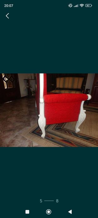 Dois canapés completamente novos