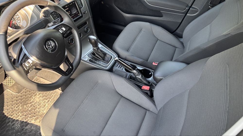 Volkswagen Golf 2.0 tdi variant