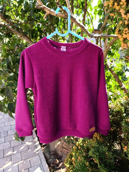 Sweterek Handmade