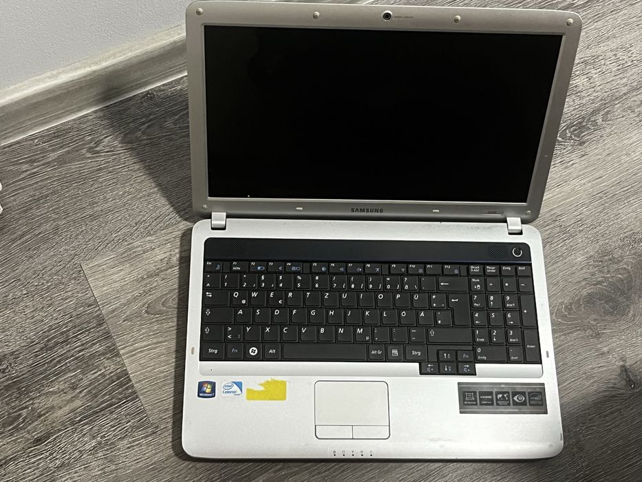 Laptopy na części