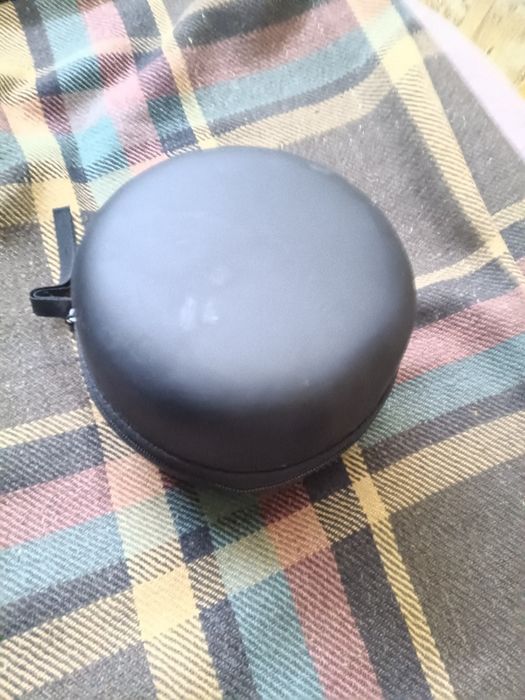 Продам навушники нові