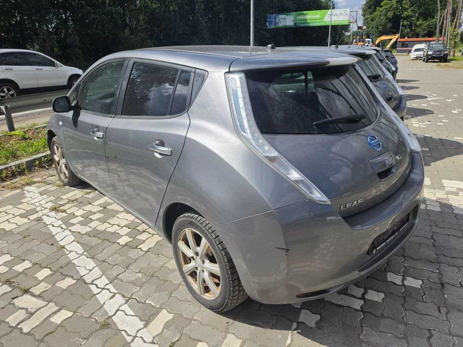 Nissan leaf Tekna 24кВт