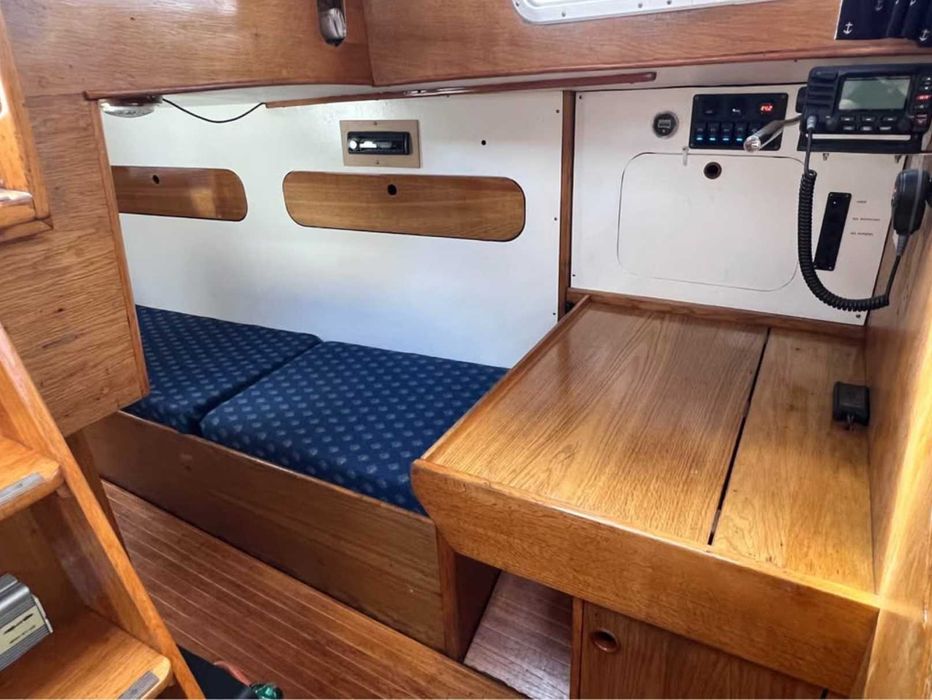 Jacht żaglowy 9,5 m