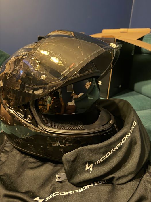 Kask scorpion onyx carbon