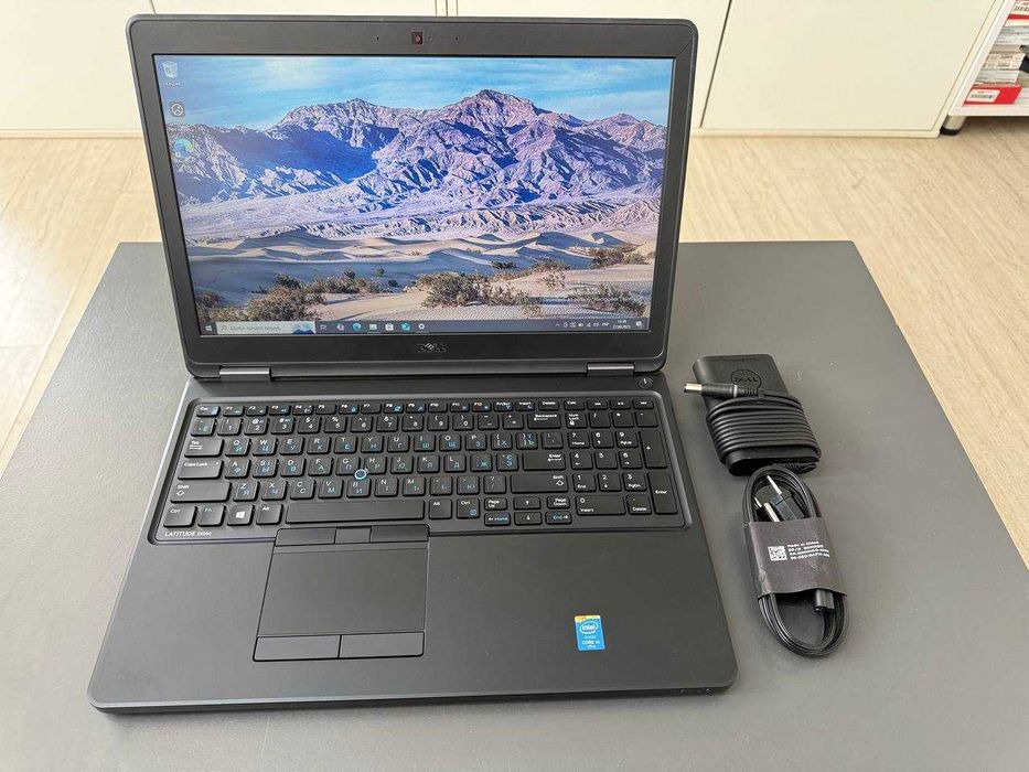 Ноутбук Dell Latitude 5550 15.6"