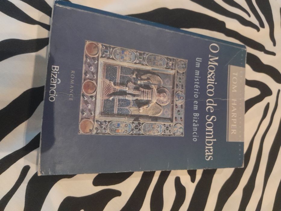 O Mosaico de Sombras - Tom Harper