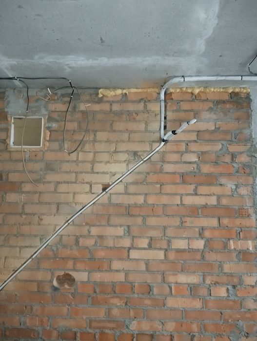 Монтаж кондиціонерів 7-9 на 25 квадратів 3800 дешевше не знайдете!