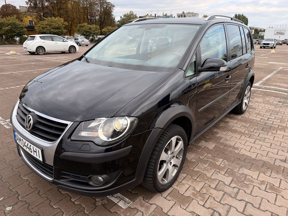 Продам Volkswagen Touran