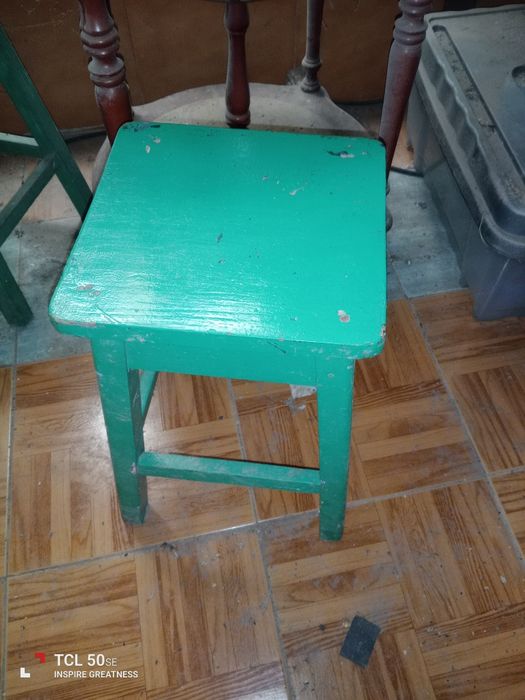 Quatro bancos antigos,os quarto 30€