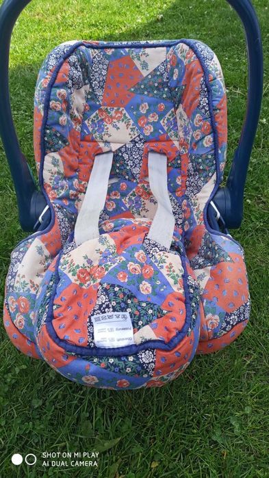 Дитяче Автокрісло