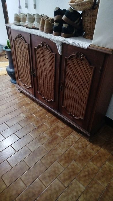 Aparador móvel madeira 3 portas