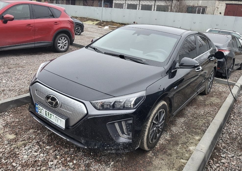 Оренда Ioniq  300 + км