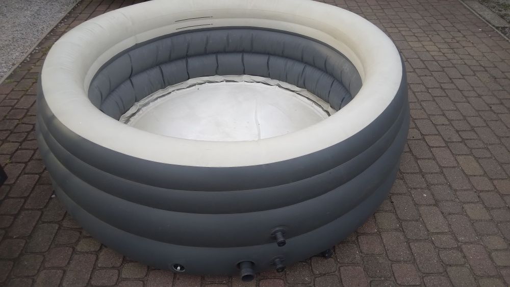 Basen jacuzzi INTEX  niecka do jacuzzi Intex Pokrywa do jacuzzi Intex PureSpa
