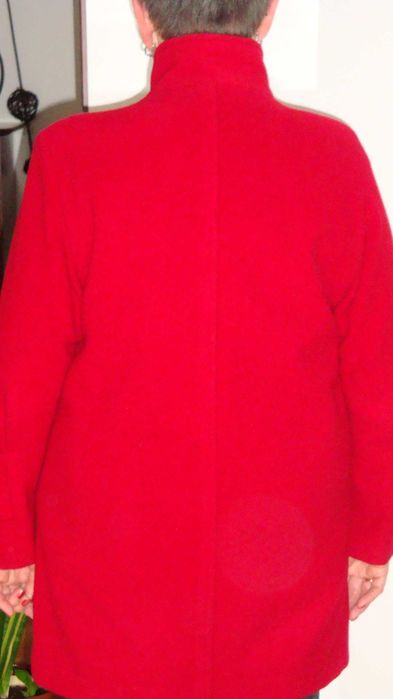 Kurtka czerwona/ płaszczyk/ płaszcz czerwony