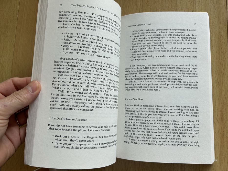 Book "The Time Trap" by Alec McKenzie in English64297731931137121