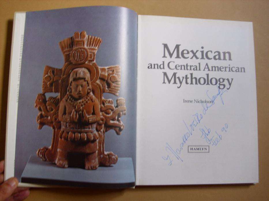 Mexican and Central American Mythology de Irene Nicholson