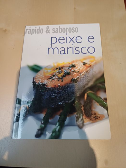 Peixe e marisco e frango447413804157511681
