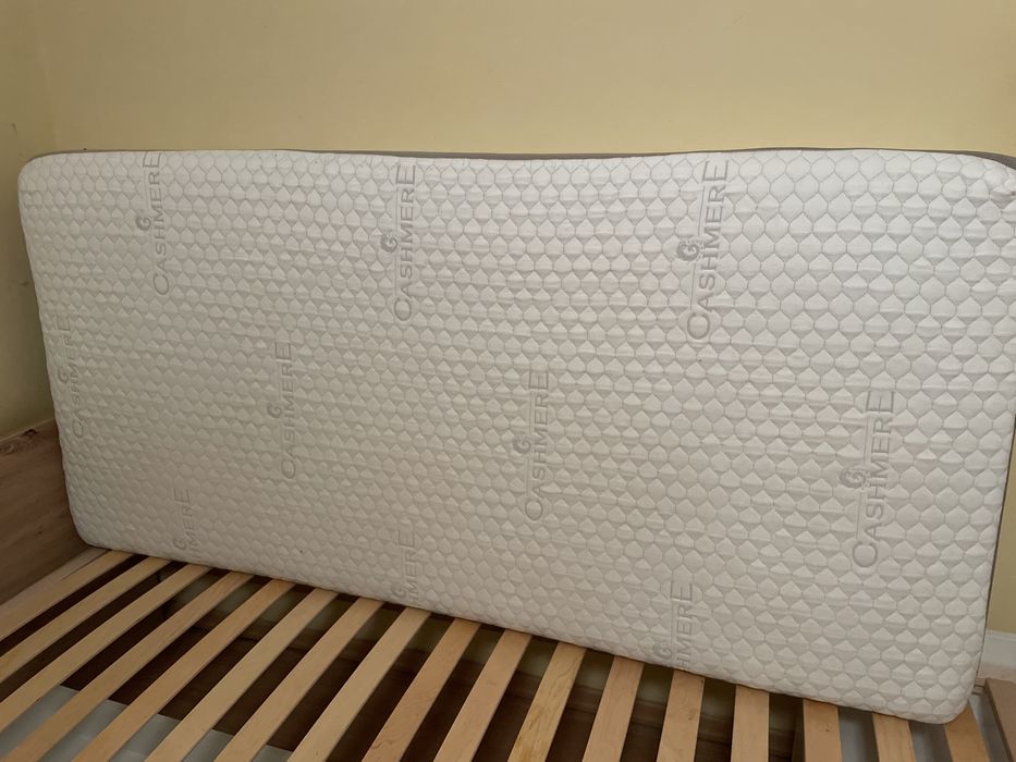 Materac 180x85 jak nowy
