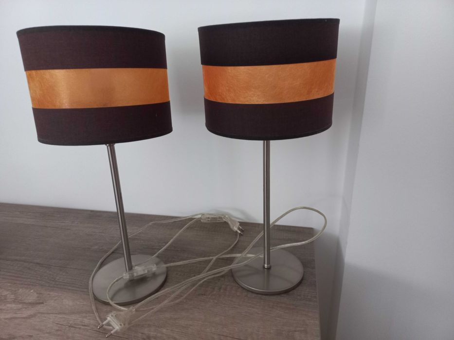 1 candeeiro de teto + 2 de mesa de cabeceira de quarto (conjunto)