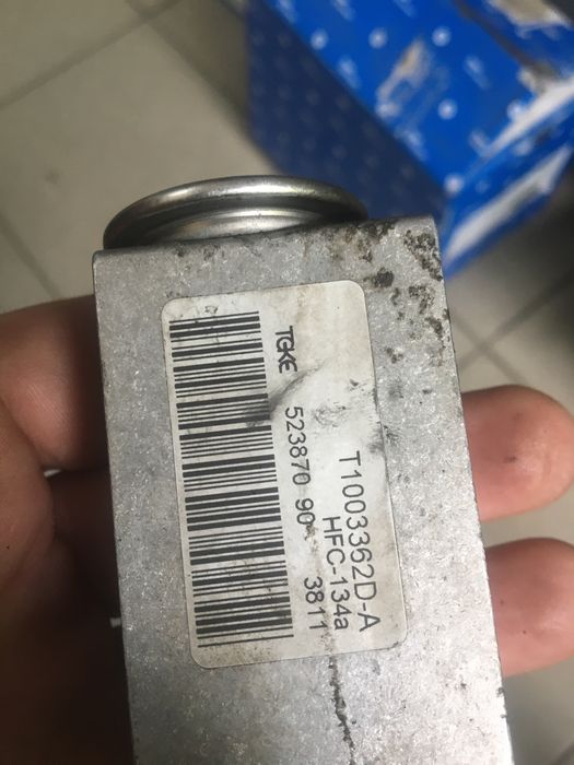 Клапан ТРВ на рено меган 3 T1003362d