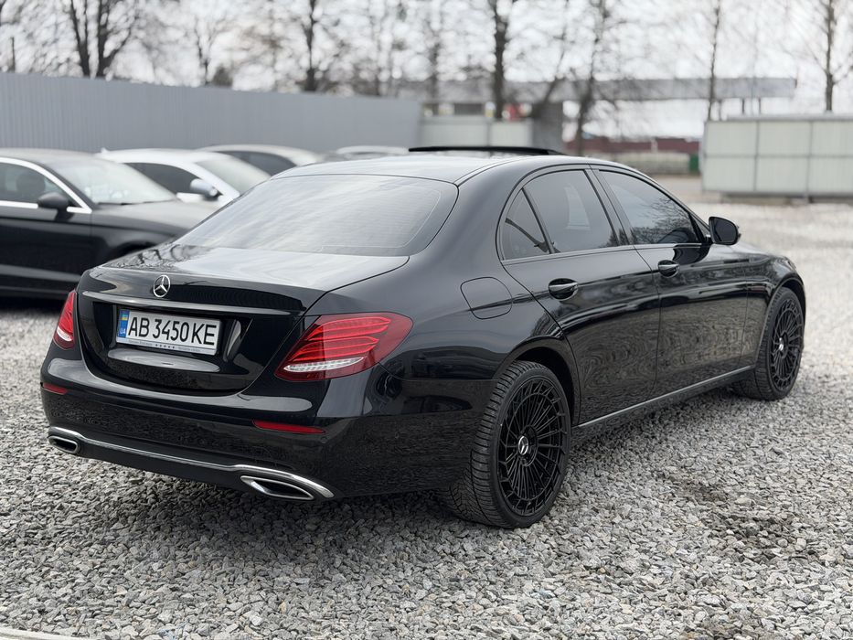 Mercedes Benz  Е220
