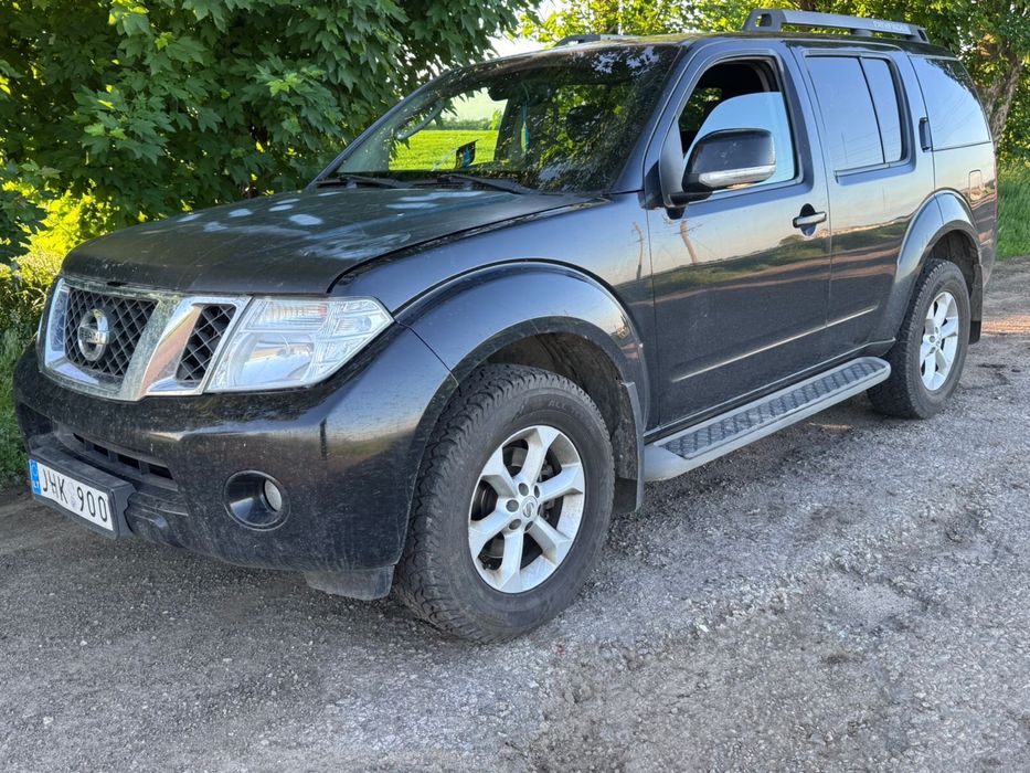 Nissan Pathfinder R51